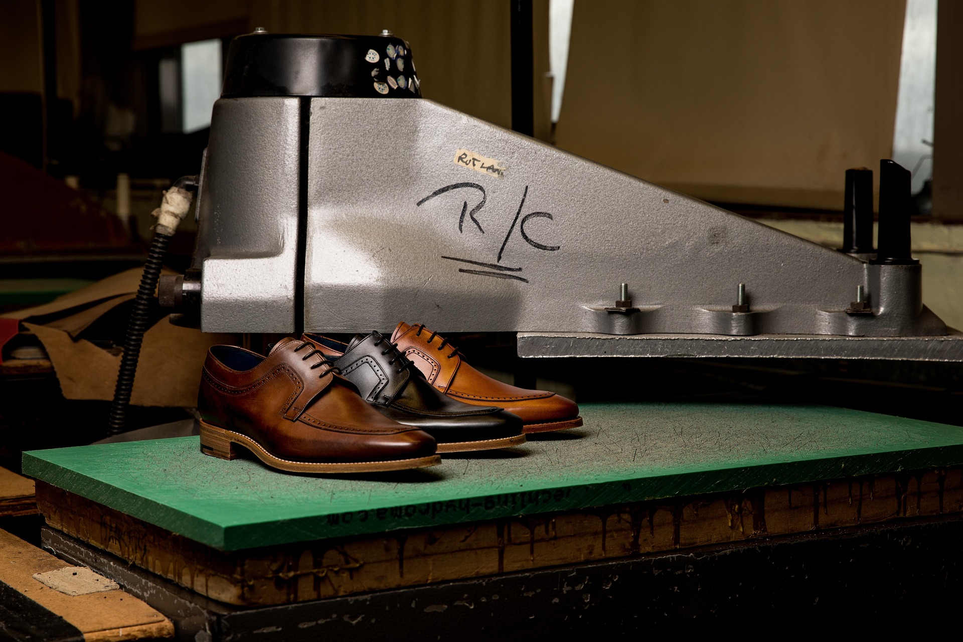 المصنوعات الجلدية